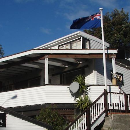 Bluff Hill Lighthouse B&B Napier Esterno foto