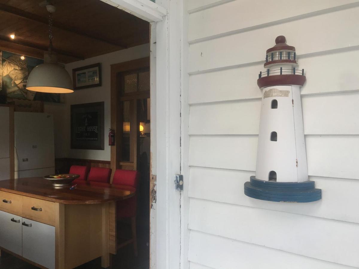 Bluff Hill Lighthouse B&B Napier Esterno foto